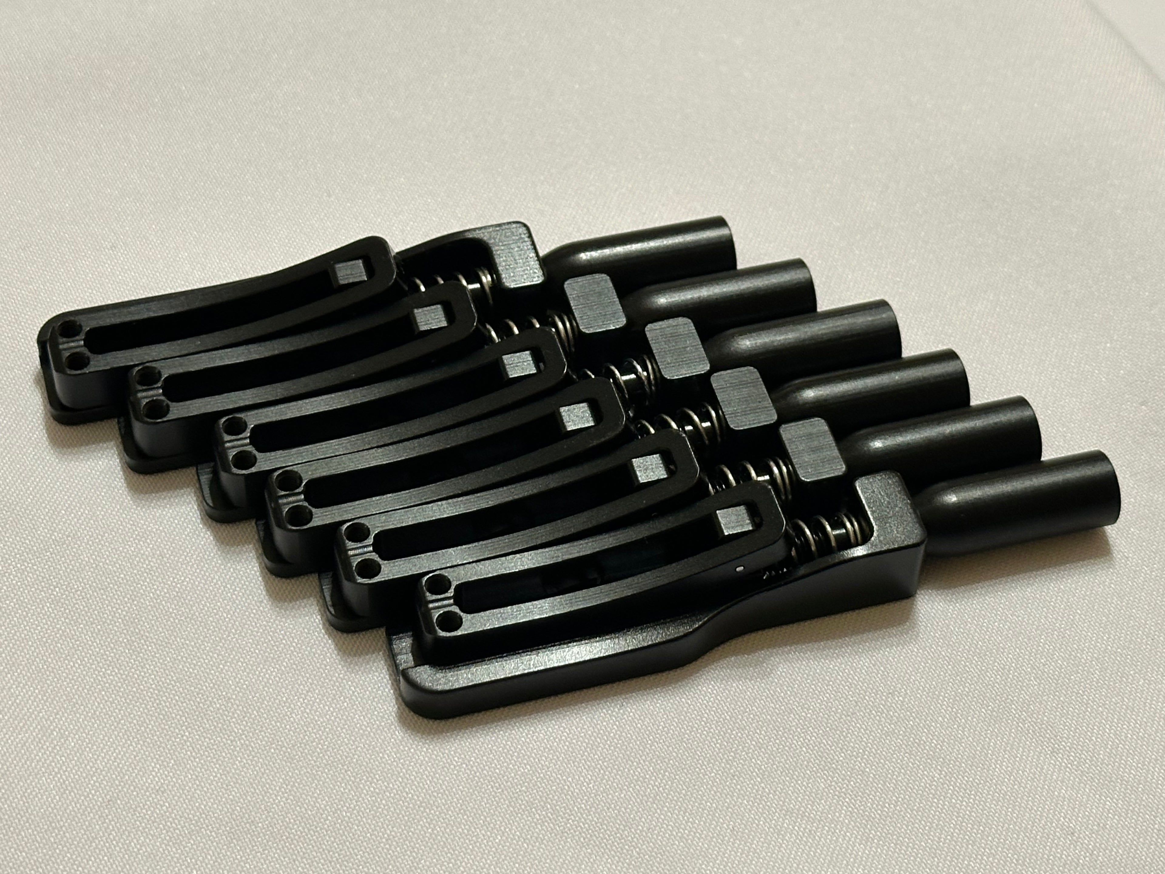 Skethra Multiscale Mono-Rail Bridge — Black Baseplate / Black Hardware