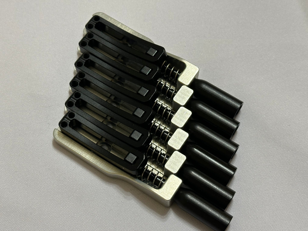 Skethra Multiscale Mono-Rail Bridge — Silver Baseplate / Black Hardware