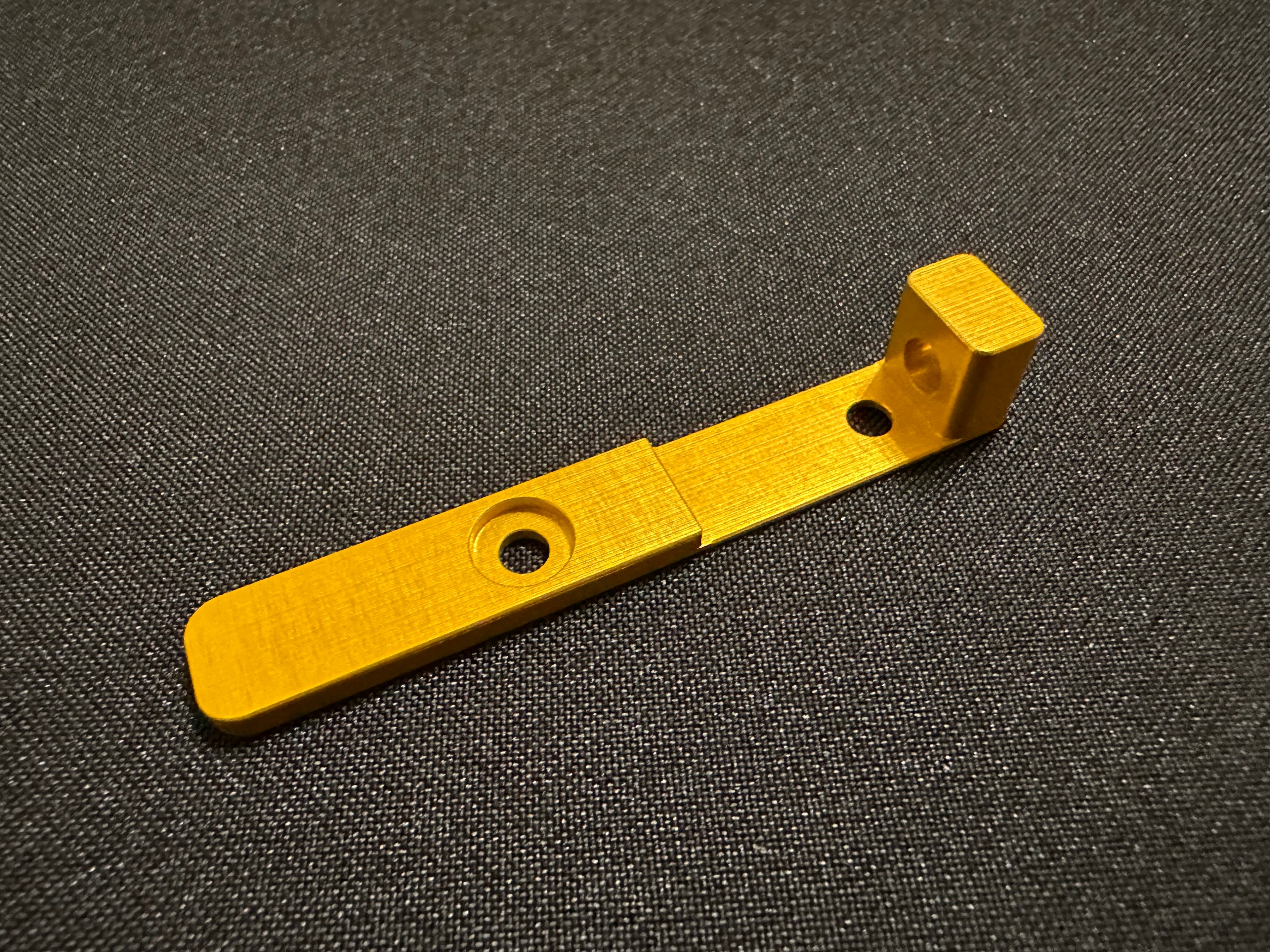 Skethra Multiscale Bridge MIDDLE Individual Baseplate – Gold